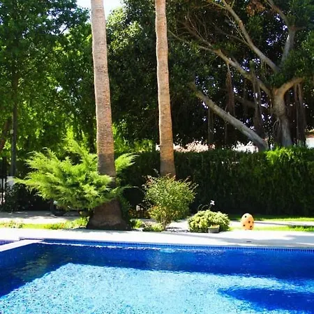 Otel Immaculate 3-bed Nest